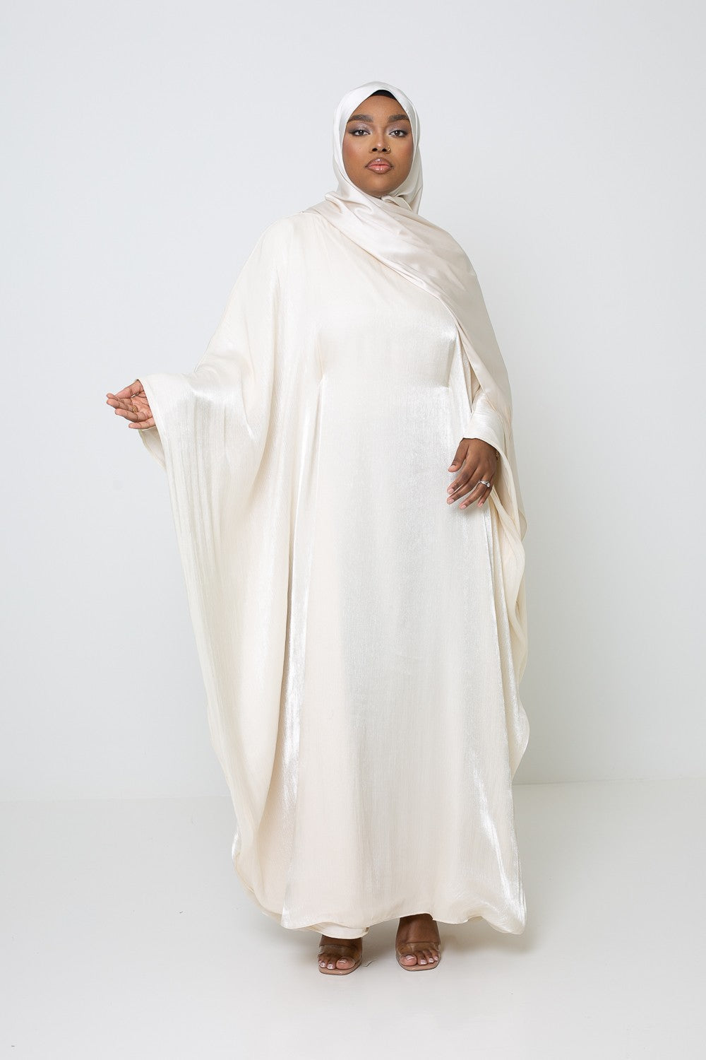 Abaya organza Cream